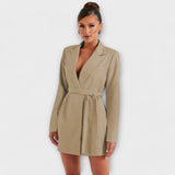 Blazer haljina s V izrezom
