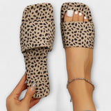 Elisabete - Niske mokasine s leopard uzorkom