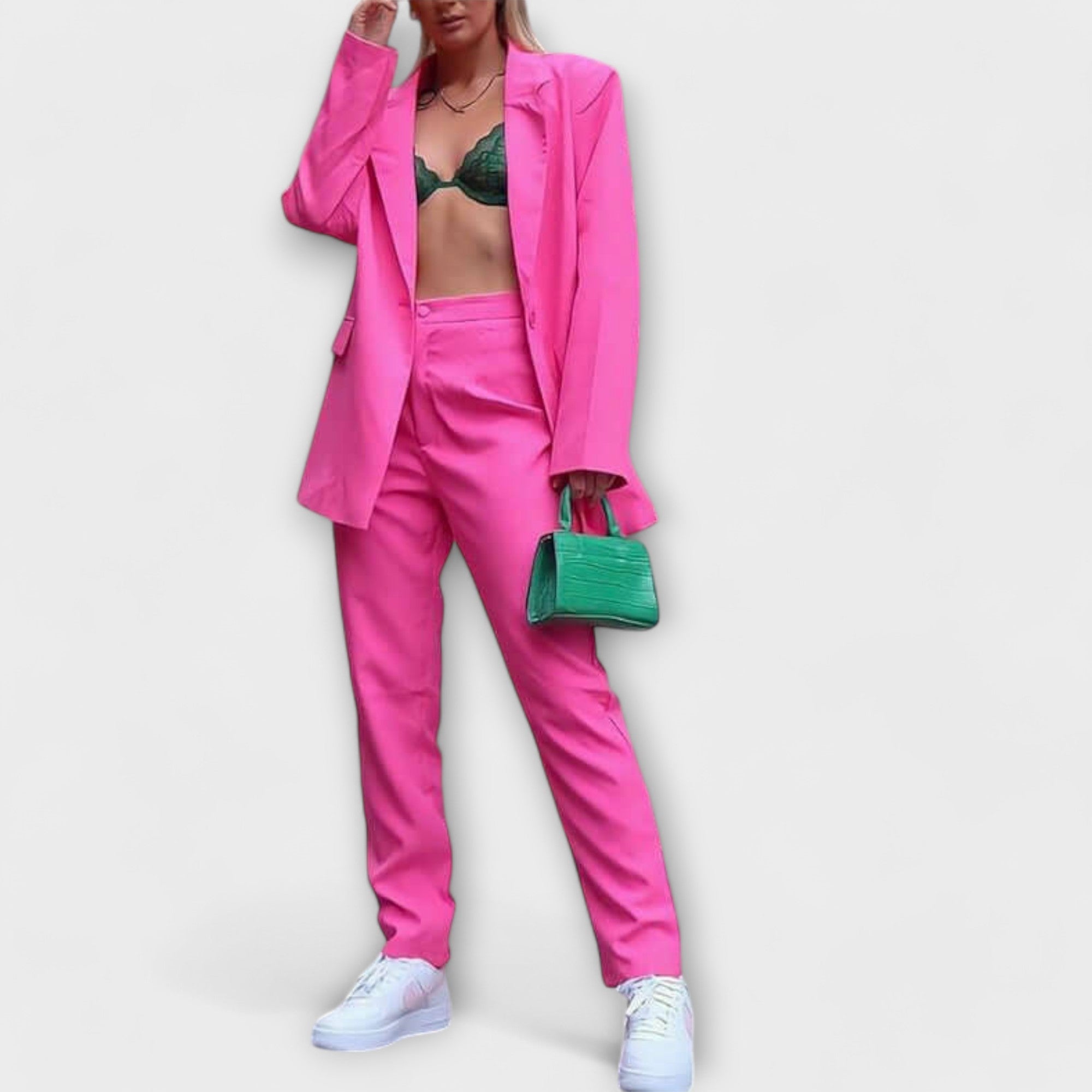 Fernanda - Elegantno Žensko Odijelo