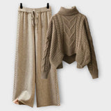 Olívia - Elegantni set od pletenine