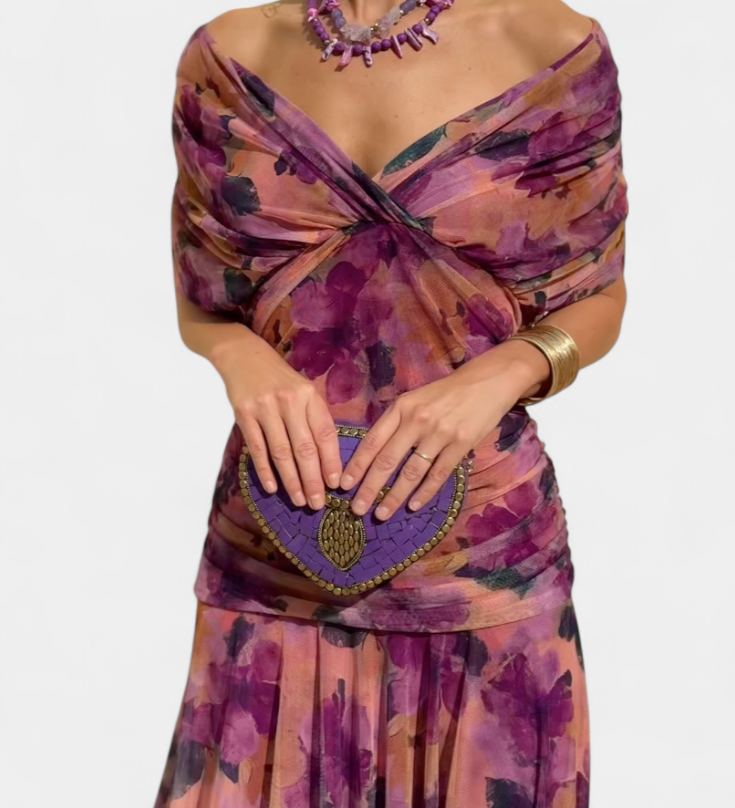 Luana - Elegantna haljina s V izrezom