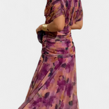 Luana - Elegantna haljina s V izrezom